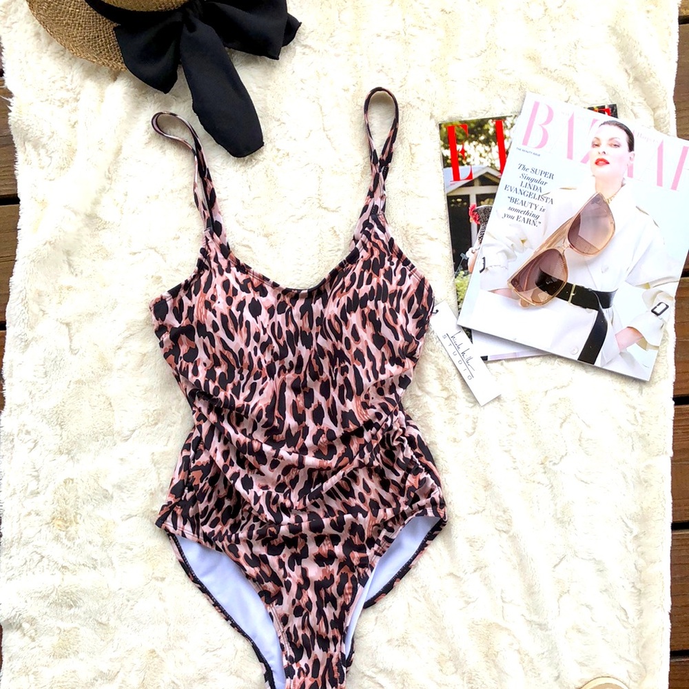 Hot Girl Summer in 3..2..1.. Go! Nicole Miller Ruched Sides Leopard One Piece-S